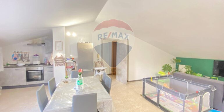 20250902193434-977037-13