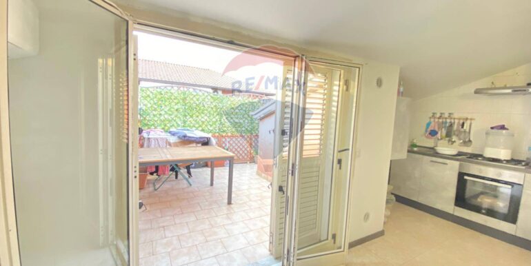 20250902193454-977037-21