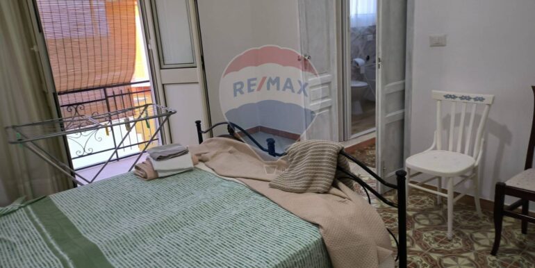 20250903110124-977385-11