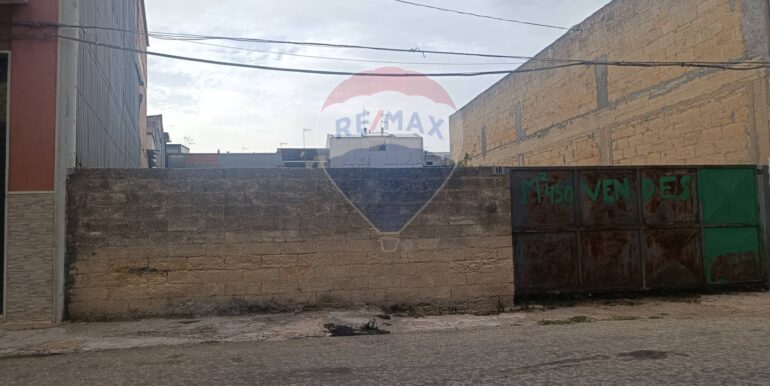 20250903150325-977464-4