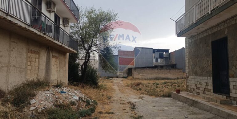 20250903150335-977464-7