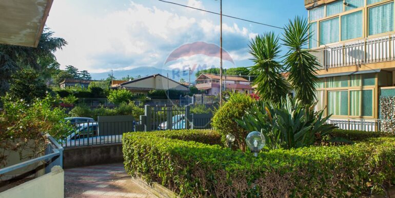 20250903163332-977622-7