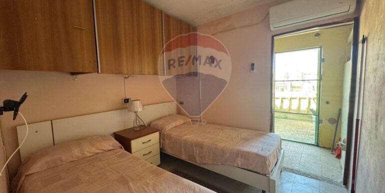 20250903184146-977678-7