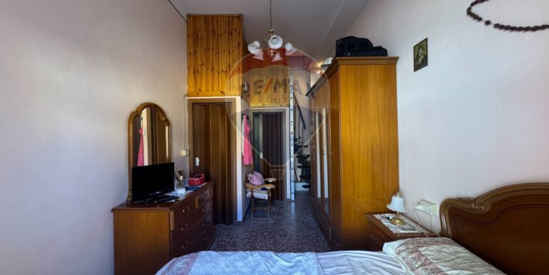 20250903184152-977678-9