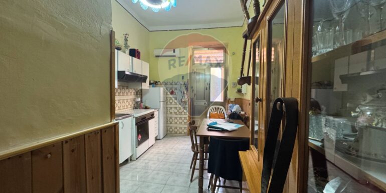 20250903184210-977678-15