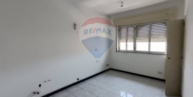 20250903184629-977681-10