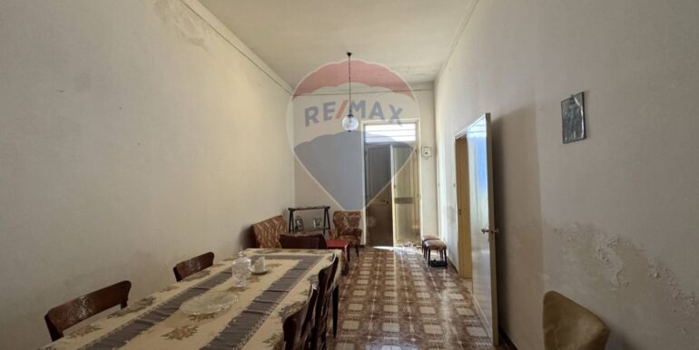 2025090395748-977335-10