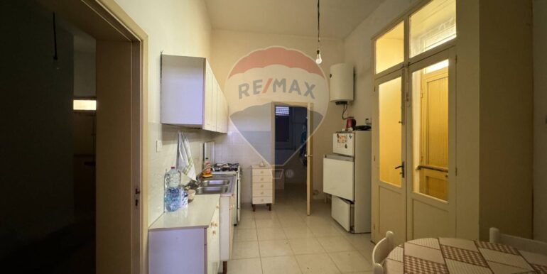 2025090395749-977335-12