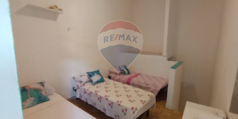 20250904165237-978021-12