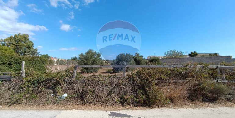 20250904174250-978037-3