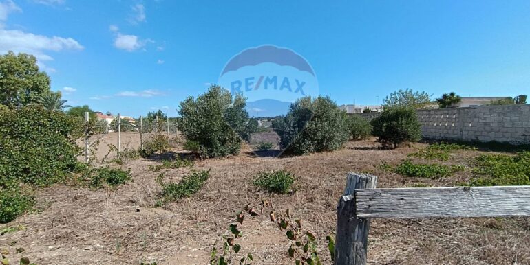 20250904174256-978037-4