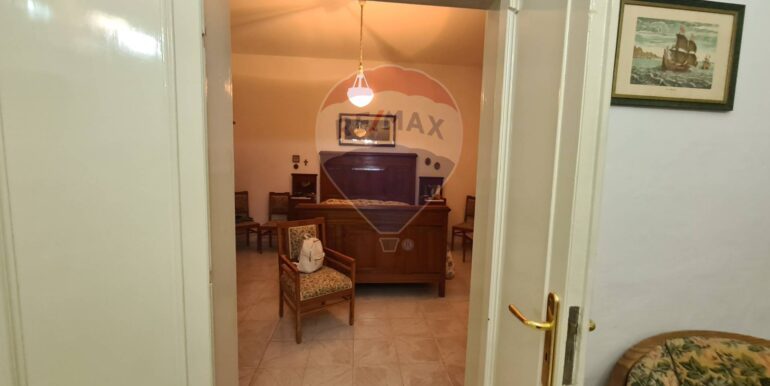 20250904191832-978057-6