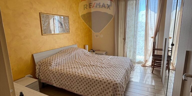 2025090481727-977709-8