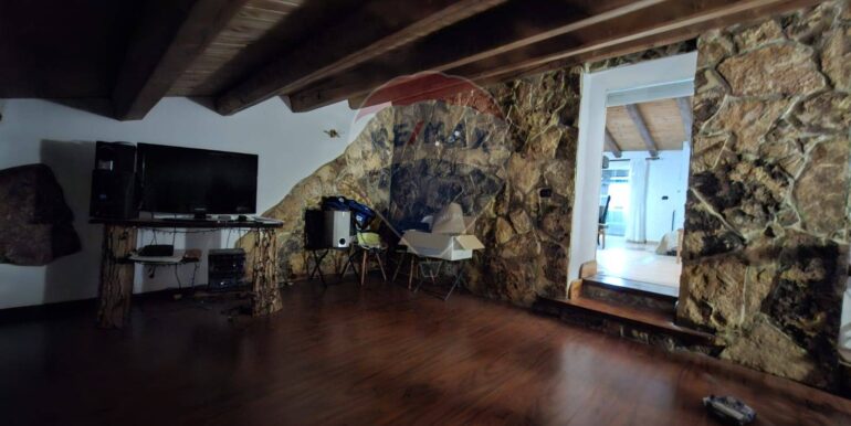 20250905121034-973920-9