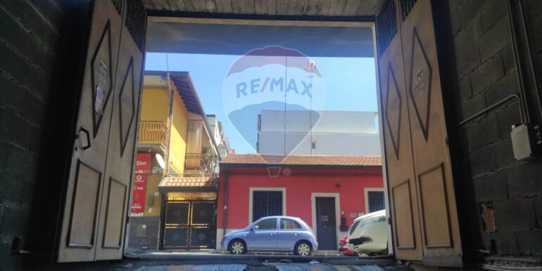 20250905181704-977995-3