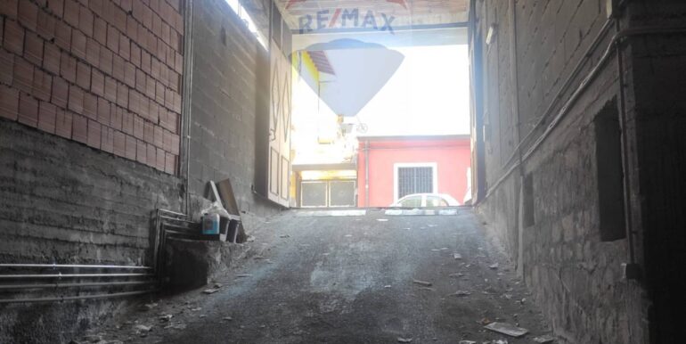 20250905181710-977995-5