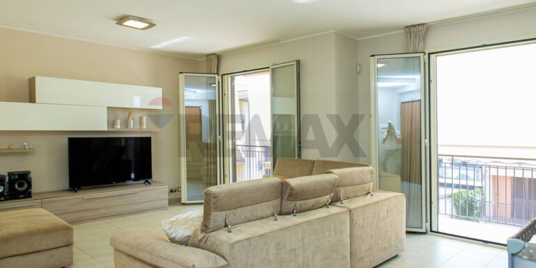 20250908105427-977470-11