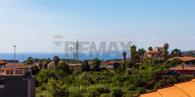 20250908110004-977470-42