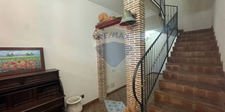 20250908120826-979806-7