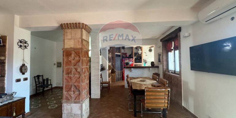 20250908120844-979806-13