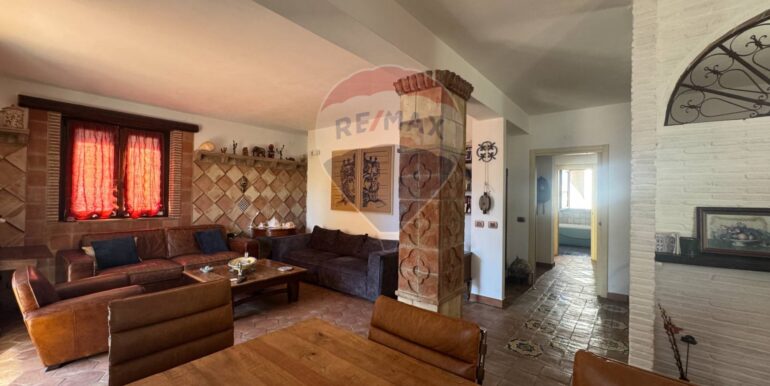 20250908120850-979806-15