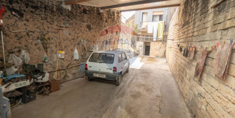 20250908132805-977638-12