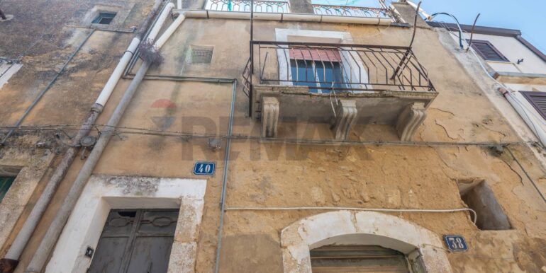 20250908164819-975328-5