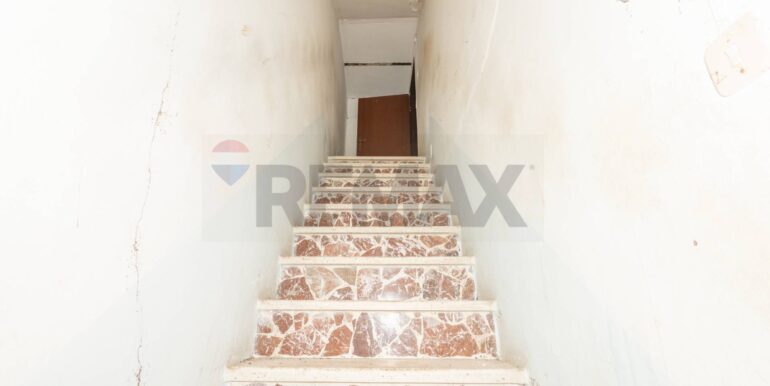 20250908164904-975328-15