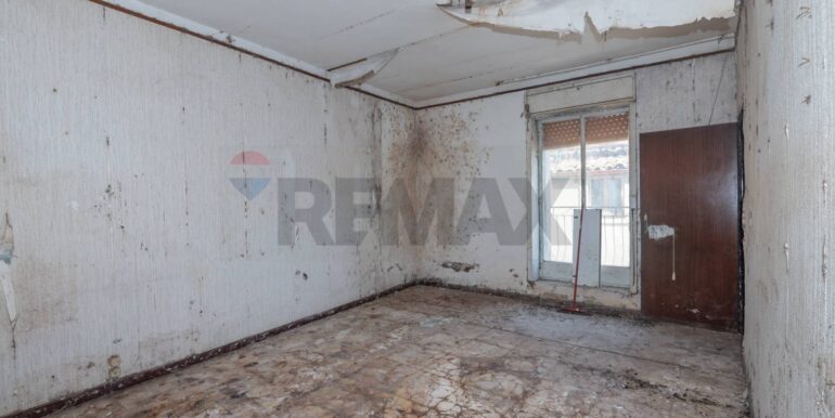 20250908164908-975328-16