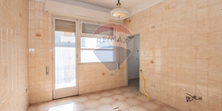 2025090994248-977945-8