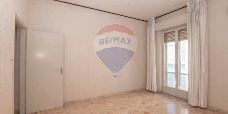 2025090994307-977945-13