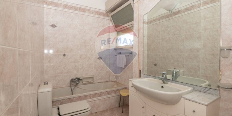 2025090994319-977945-16