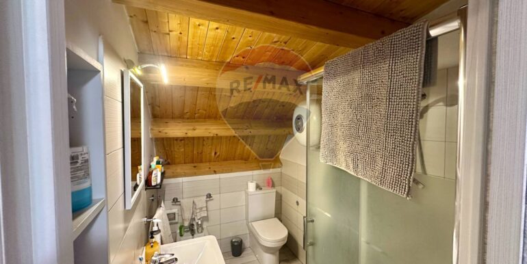 2025090995415-979976-12