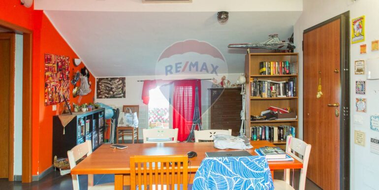 20250911100713-982099-9