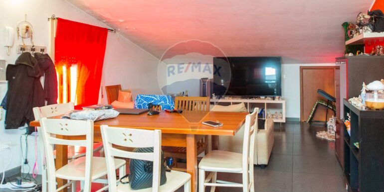 20250911100724-982099-12