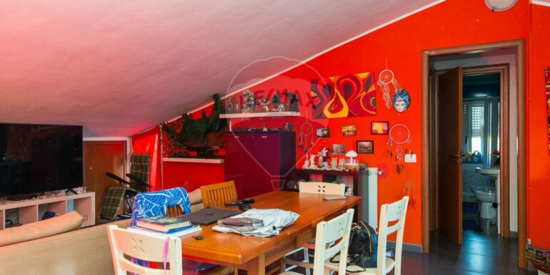 20250911100735-982099-15