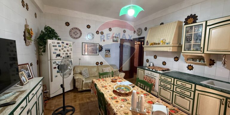 20250911213212-982260-6