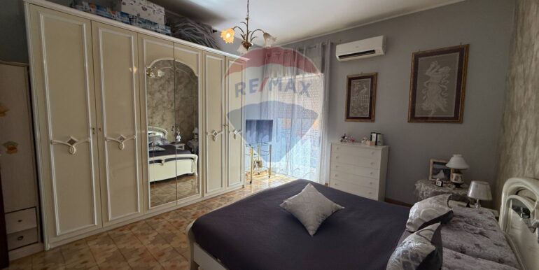 20250911213247-982260-15