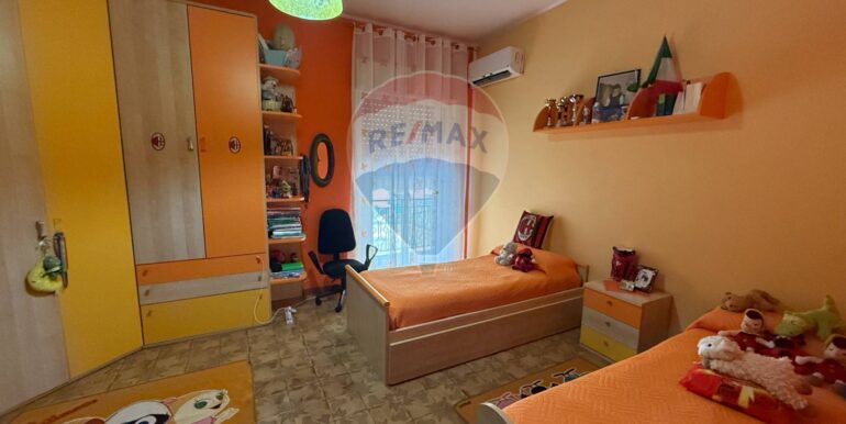 20250911213250-982260-16