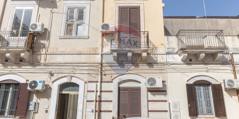 20250912173442-978833-22