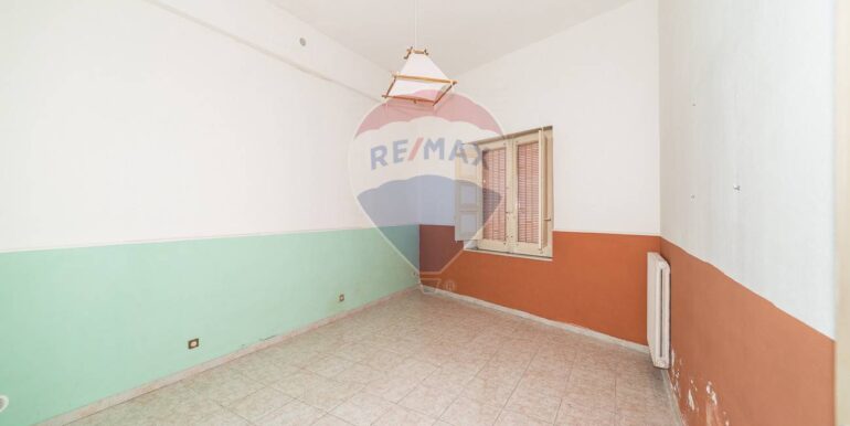 20250912193243-982755-14