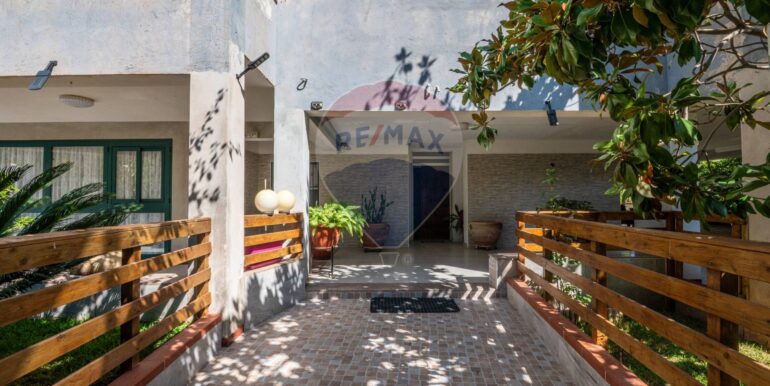 20250915142216-977999-9