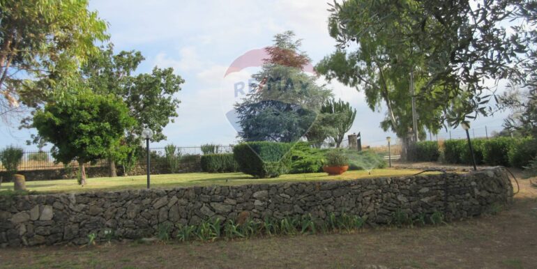 20250915155210-983027-6