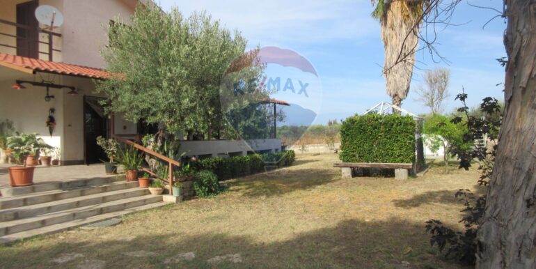 20250915155221-983027-9