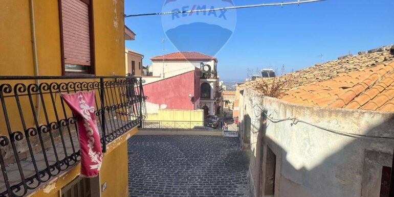 20250915160206-983242-4