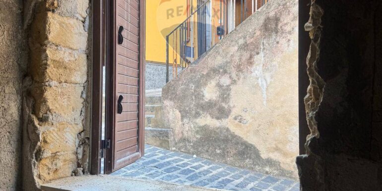 20250915160218-983242-9