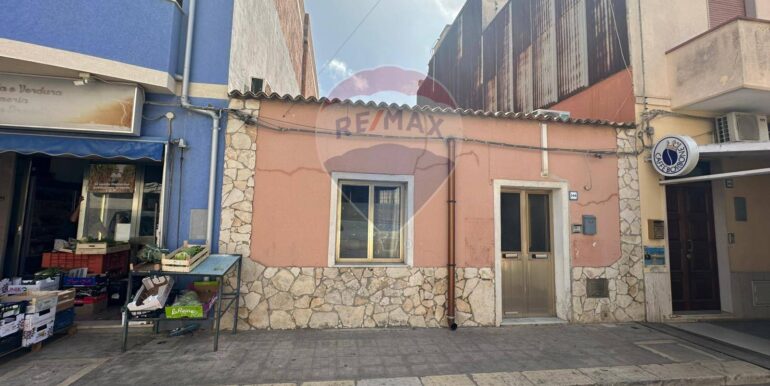 20250915194455-983371-6