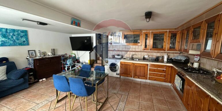 20250915194508-983371-11