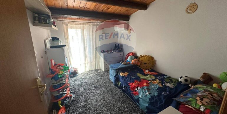 20250915194513-983371-13