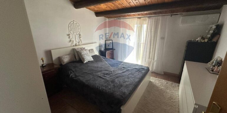 20250915194524-983371-17